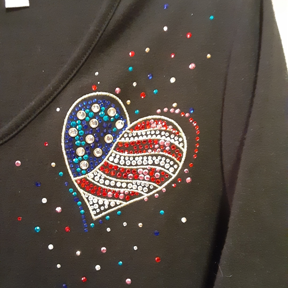 Quacker Factory patriotic Sequins Heart Tee L